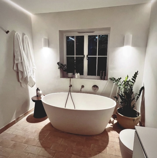 Bathroom sconce and bath wiring