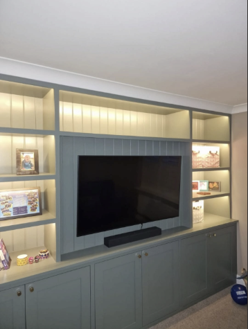 Media wall and shelving lighting